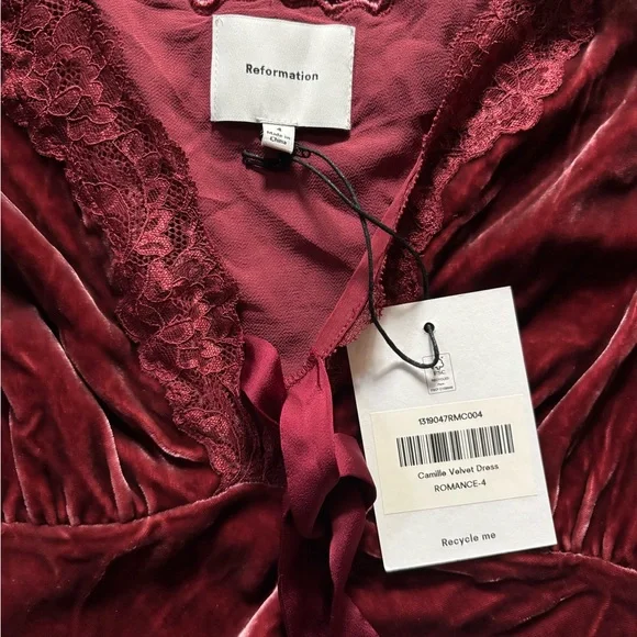 NWT Reformation Camille Velvet Dress - Picture 3 of 4